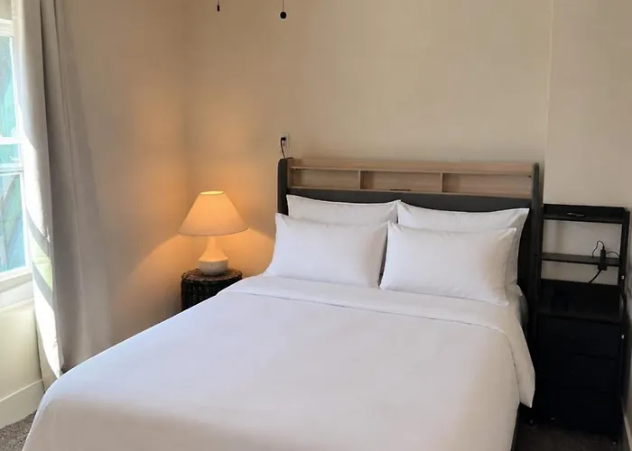 Hub Near Expo-tulsa University-dowtown Holiday home Tulsa